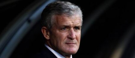 Mark Hughes a semnat cu Queens Park Rangers